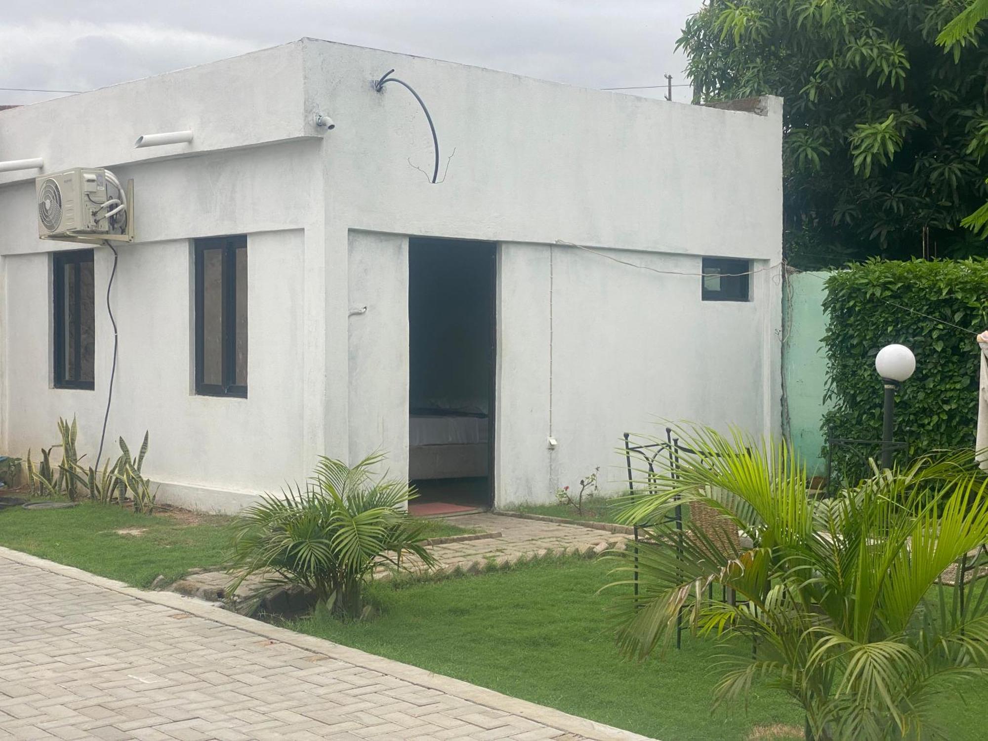Ostello Aeropark Residencial Maputo Esterno foto